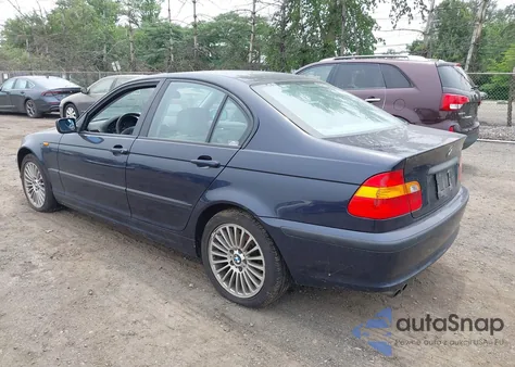 2003 BMW 325Xi from USA, damaged, VIN WBAEU33423PM52020